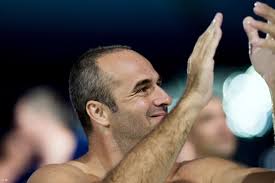 A javaslat célja az, hogy benedek tibor gyerekei hozzájuthassanak az olimpiai bajnok teljes életjáradékához. Benedek Tibor Emlekere Minalunk