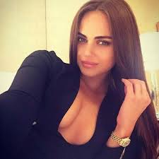 Mia Stone (@Dstock88)