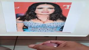 Salma Hayek Tribute Çum