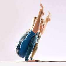 Yoga This Looks Crazy Hard But Maybe Once You Figure Out Hot To Get Your Body Into That Position It S Easy To Stay Yoga Pictures Yoga Poses Yoga Motivation