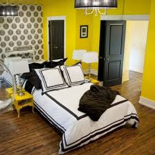 29 mayıs 201929 mayıs 2019'' te gönderildi permoadm tarafından. Sari Ile Kurgulanmis Yatak Odasi Dekorasyonu Ornekleri Evde Mimar