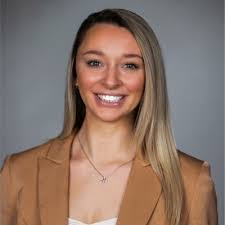 Krystal Kern's Instagram, Twitter & Facebook