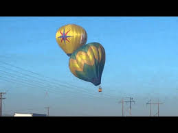 The albuquerque police department said that the balloon appeared to hit a power line. Balloon Crashes Albuquerque Nm Youtube