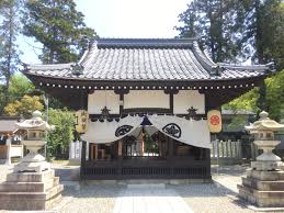 活 津 彦根 神社