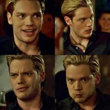 Any Shadowhunters fans around :) <3 here is a panel with Jace aka Dominic  Sherwood
