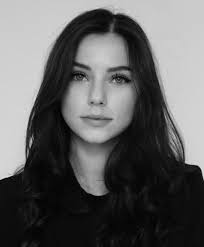 The Serpent Queen" Second Coming (TV Episode 2024)