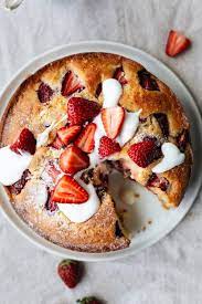 Almond Flour Strawberry And Yogurt Cake Vegukate Almond Flour Cakes Strawberry Yogurt Cake Strawberry Yogurt Cake Recipe