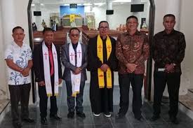 TRIBRATA – Wakapolres Kepulauan Talaud Pimpin Program “Minggu Kasih” di Germita  Eben Haezer Melonguane