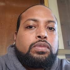 Big bites, bold flavour, unbeatable value. Why settle for less when you can  have it all with the new KFC Streetwise Boxes, Wing Edition. Enjoy yours  from as low as KES. 500. #