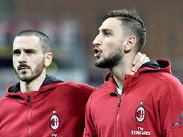 Jul 14, 2021 · fresh off putting the last touch on italy's triumph at euro 2020, gianluigi donnarumma is off to paris. Serie A Das Absurde Spiel Von Gianluigi Donnarumma Und Berater Mino Raiola Beim Ac Mailand Trainer Gennaro Gattuso Wutet Wegen Der Eigenen Fans Kicker