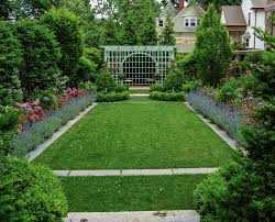 A Blade Of Grass Landscaping Boston Broookline Brownstone Garden Urban Garden Small Garden Design Formal Garden Design