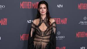 Anne Hathaway’s Sheer Iris Van Herpen Cutout Gown Is Almost All Strings