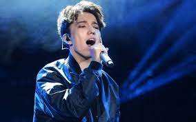 Singer corporation is an american manufacturer of consumer sewing machines, first established as i. Kazakhstani Singer Wins Chinese Grammys Caspian News