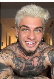 William Dolan Speak French