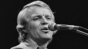 The Story and Meaning Behind Deep Sea Diver's New Single “Billboard Heart” 