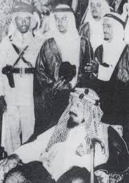 بعد تجربة مؤلمة فُقد فيها مع إخوته بـ الصحراء. Ø§ÙˆÙ„ ÙˆØ²ÙŠØ± Ø³Ø¹ÙˆØ¯ÙŠ Ø¹Ø¨Ø¯Ø§Ù„Ù„Ù‡ Ø¨Ù† Ø³Ù„ÙŠÙ…Ø§Ù† Ø§Ù„Ø­Ù…Ø¯Ø§Ù† Ù…Ù‚Ø§Ù„Ø§Øª