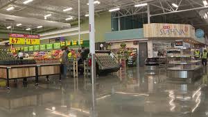 See what employees say it's like to work at h e b. Take A Look Inside The New Meyerland H E B