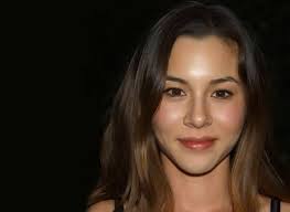 C-03 他們把snobbery 收藏得很好— Michael & Tina Chow