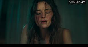 Kasia Smutniak Butt video in Domina - UPSKIRT.TV