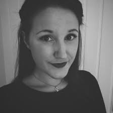 June Hammer Iversen (heijegheterjune)