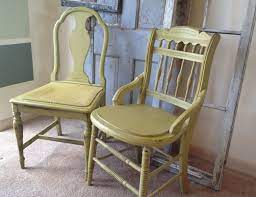 Whether you are after that popular shabby chic kitchen, contemporary kitchen design or quirky vintage kitchen, we've got you covered. Vintage Kitchen Tables And Chairs Vintage Kitchen Blog