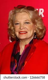 Kim Gainey's Instagram, Twitter & Facebook