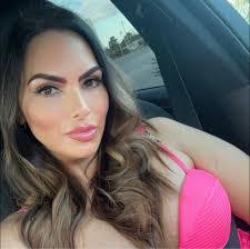 Terri Okeefe's Instagram, Twitter & Facebook