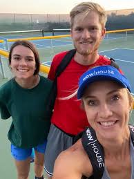 Name a more adorable Pickleball couple…..I'll wait.