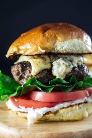Black And Bleu Burger Red Robin Recipe Pin By Reina Cota On Yumm In 2020 Blue Cheese Burgers Bleu Cheese Burger Recipes