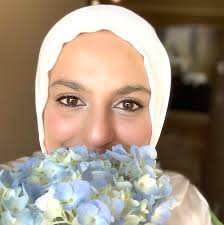 A Continuous Charity Foundation