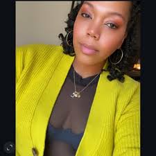 Destiny Cintron (@destiny_cintron)