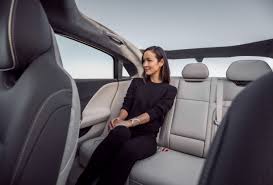 Now though they've turned their attention to making full cars, with the lucid motors air promising to be a tesla killer. Lucid Motors Reveals Production Dream Edition Of The Air Electric Car
