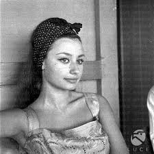 Raffaella maria roberta pelloni (born 18 june 1943), better known as raffaella carrà (italian: Il Volto Della Carra Archivio Storico Istituto Luce