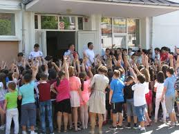 Transport public către scoala generala nr 4 în pitesti. Simulare De Incendiu La Scoala Traian Ziarul Argesul EdiÅ£ia Online