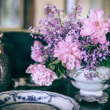 We have 13 florists with 1424 reviews delivering in sydney. Interflora Australia Order Flower Delivery Hampers Online