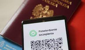 W środę ke przedstawiła projekt cyfrowego zielonego certyfikatu, który miałby ułatwić podróżowanie obywatelom na terenie unii europejskiej. Paszporty Covidowe Wegry Zlozyly Polsce Propozycje Koronawirus Sars Cov 2 Rp Pl
