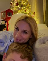 Sunday night styling..💫🙏🏻🙏🏻 @haranapastyling @ilonag_makeup @ michael.eliades 🥰🥰