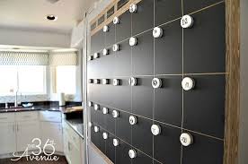 14 Fun Chalkboard Calendar Ideas To Kick Off The New Year Wall Calendar Organizer Chalkboard Calendar Diy Desk Calendar