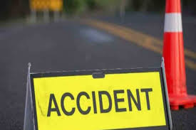 traumatic road accident 3 killed 3 critical condition in Bahraich | बहराइच  दर्दनाक सड़क हादसा 3 की मौत 3 की हालत गंभीर | Patrika News