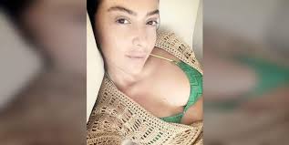 Hadise, geçtiğimiz gün ulus'ta bir mekanda makyajsız olarak görüntülendi. Dogal Hadise Olay Gazetesi Bursa