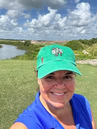 Not in MA but worth the reco Just returning from a trip to Streamsong in  FL. Well worth the trip from MA Played Red and Blue courses The dunes and  sandy paths