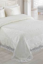 Yatak örtüsü farklı renk ve modelleri ile www.yigitalisveris.com.tr adresimizde kredi kartsız, peşinatsız ve senetli alışveriş imkanı ile sizlerler.i̇sterseniz elden taksit imkanı. Beyaz Mink Yatak Ortusu Modelleri Fiyatlari Trendyol