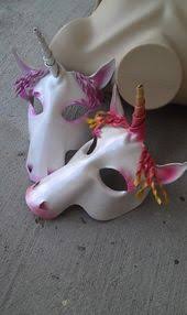 Berbahan kain yang nyaman dan motif lucu pasti bikin si kecil betah memakai masker! 8 Unicorn Masks Ideas Unicorn Mask Unicorn Mask