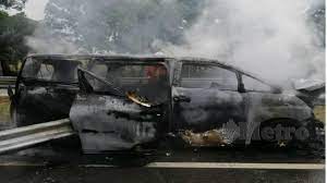 Hari ini, seorang bapa bersama anaknya yang berusia tiga tahun didapati rentung selepas toyota alphard yang dinaiki mereka terbakar dalam ia terbakar 100 peratus, kata pengarah jabatan bomba dan penyelamat pulau pinang. Bapa Anak Tiga Tahun Rentung