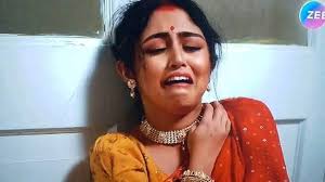 Gini don dey collect wotowoto 🤣😂🤣😂. As e dey pain her, e dey sweet us  🤣😂🤣😂