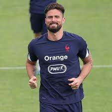Latest on chelsea forward olivier giroud including news, stats, videos, highlights and more on espn. Olivier Giroud Addresses Chelsea Future After Signing New Deal Sports Illustrated Chelsea Fc News Analysis And More