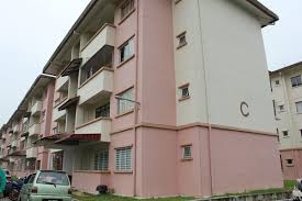 Lendu is a small town in melaka, malaysia. Pelajar Uitm Lendu Parah Ditikam Lima Kali Di Dada Oleh Penyamun