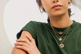 Aurate is another new york based brand that focuses on making fine jewelry in shades of gold. Best Minimalist Day To Evening Jewelry Brands Hypebae
