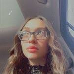 Shawna Hinkle's Instagram, Twitter & Facebook