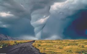 Někdy máte pochybnosti ve svém životě, kde nevíte, co si vybrat, nebo jak jednat v dané situaci, všechno se zdá být obrovský nepořádek. Tornadoes Newspaper Dawn Com